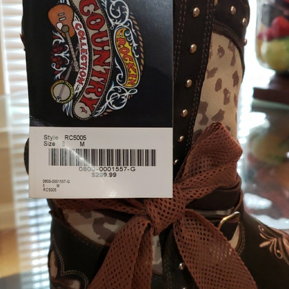 FINAL PRICE - Sz. 7.5 - Leather Cowboy Boots - Picture 4 of 7